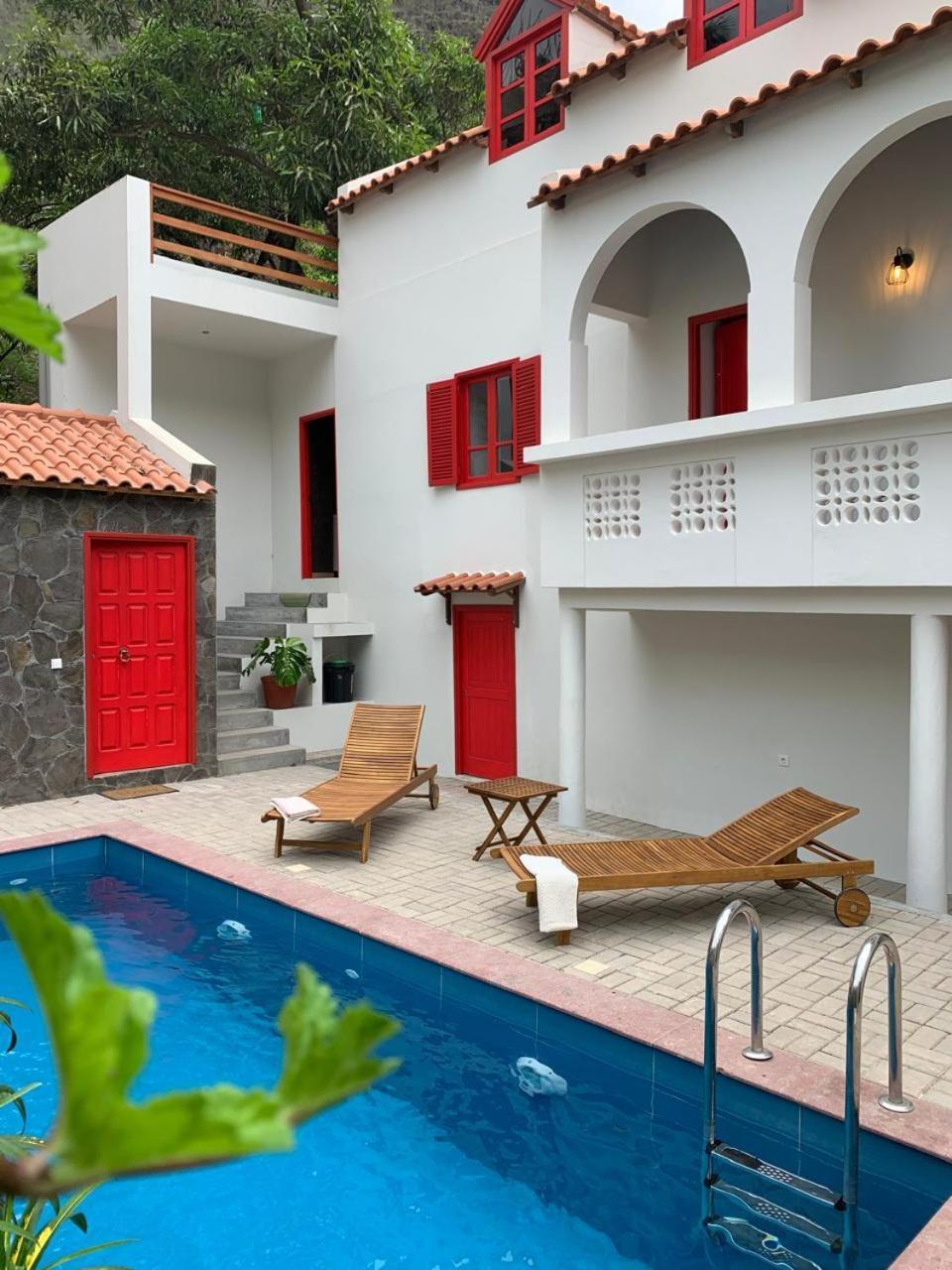 Kasa Wahnon Villa Pombas Bagian luar foto